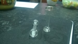 Ножки из акрила - лазерная резка