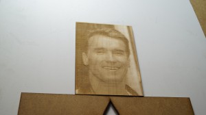 Арнольд Шварцнегер - гравировка