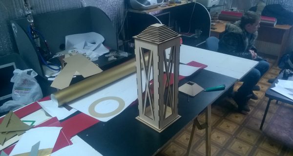 фонарик из фанеры