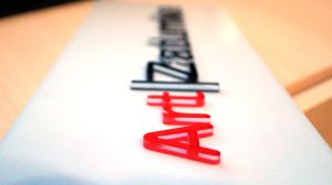 Резка акрила (оргстекла) лазером