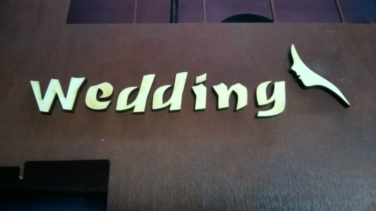 Декор из букв wedding
